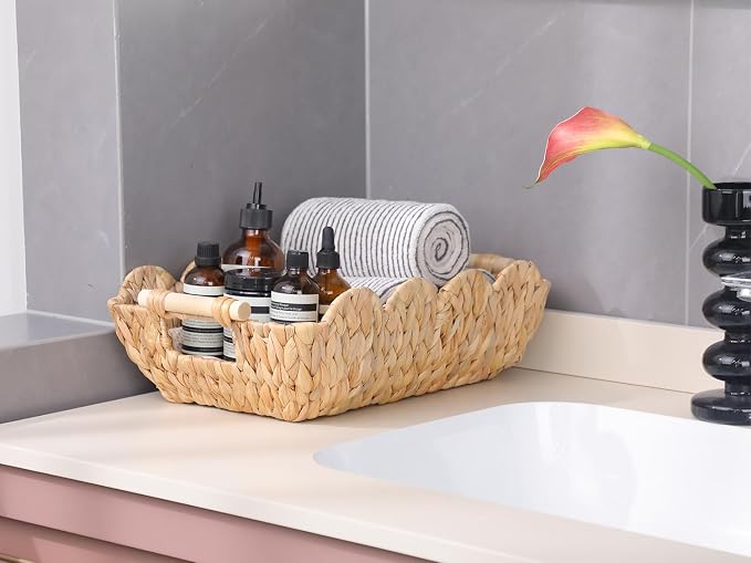 Coeusy Gift Basket, Cute Wicker Basket for Gifts, Scalloped Woven Water Hyacinth Storage Basket with Wooden Handles for Snack, Display, Shelves, 2 Pack - Image 8