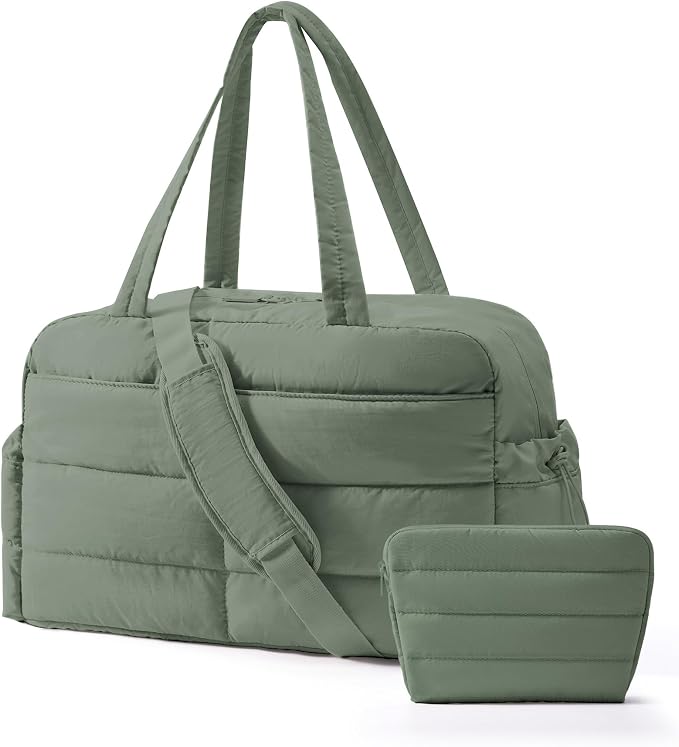 BAGSMART Gym Bag for Women with Toiletry Pouch, Lightweight Weekender Bags for Women with Wet Pocket, 31L Quilted Travel Duffle Carry On Bag, Weekender Overnight Bag for Travel,Water Resistant by BAGSMART