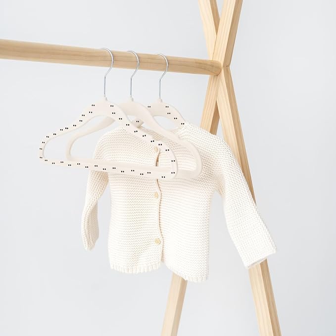 3 Sprouts Velvet Baby Hangers, Non Slip Slim, Double Dot Beige, 30 Pack | Non-slip velvet, Notched shoulders, 360-degree swivel hook, 11.75 x 8 in, Infant and toddler clothes, Soft colors for nursery - Image 5