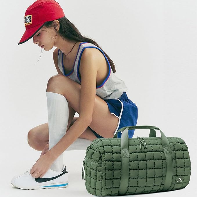 Quilted Gym Bag for Women,Duffle Bag for Travel with Wet Pocket,Carry on Weekender Bags for Women,Travel Bag with Shoe Compartment(Green) - Image 5