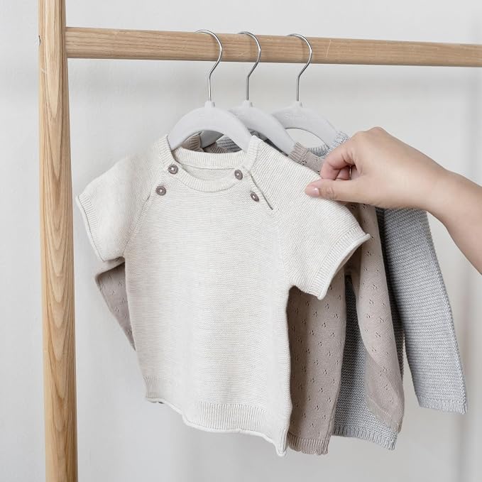 3 Sprouts Velvet Baby Hangers, Non Slip Slim, Gray, 30 Pack | Non-slip velvet, Notched shoulders, 360-degree swivel hook, 11.75 x 8 in, Infant and toddler clothes, Soft colors for nursery - Image 5