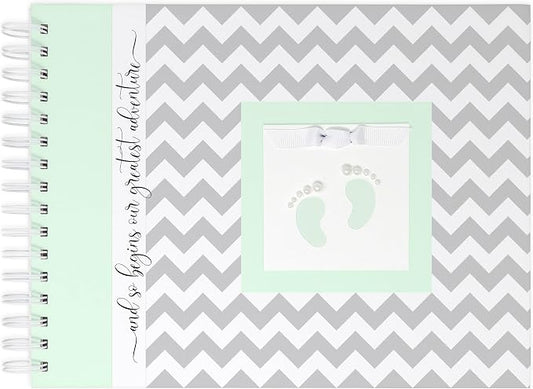 Personalized Pregnancy Journal (15 Center Designs) - Hardcover Pregnancy Memory Book Customized with Baby’s Name, Nickname or Phrase - Prompted Journal for New Moms (Gray Chevron + Mint) by Unknown