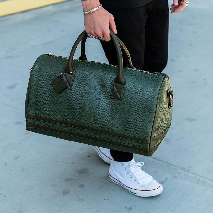 Tote&Carry Apollo 2 Duffle Bag for Travel Women & Men, TSA Approved Carry On Duffel Bag, Premium Vegan Leather w/Gold Hardware, Durable Weekender Luggage for Gym, Sports, Overnight & All-Purpose Use - Image 6